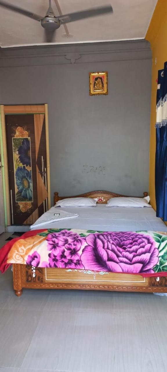 SAI homestay Hospet Bilik gambar